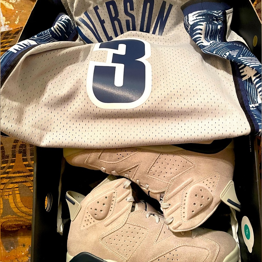 Air Jordan 6 Georgetown & Georgetown Allen Iverson Jersey